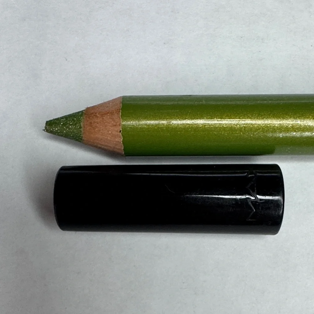 Profusion Cosmetics Highlight & Contour II Palette w/Max Green Glitter Eyeliner